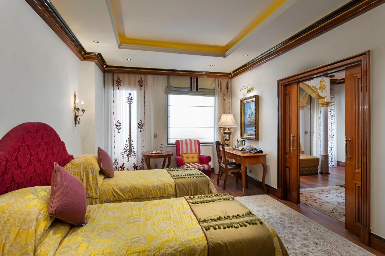 ***** Resort Titanic Mardan Palace Antalya Turkey