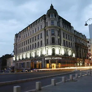 Capitol מלון