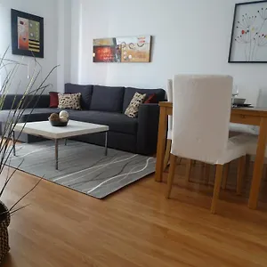 https://malaga-apartamentos-malaga-29012.es-andalucia.com