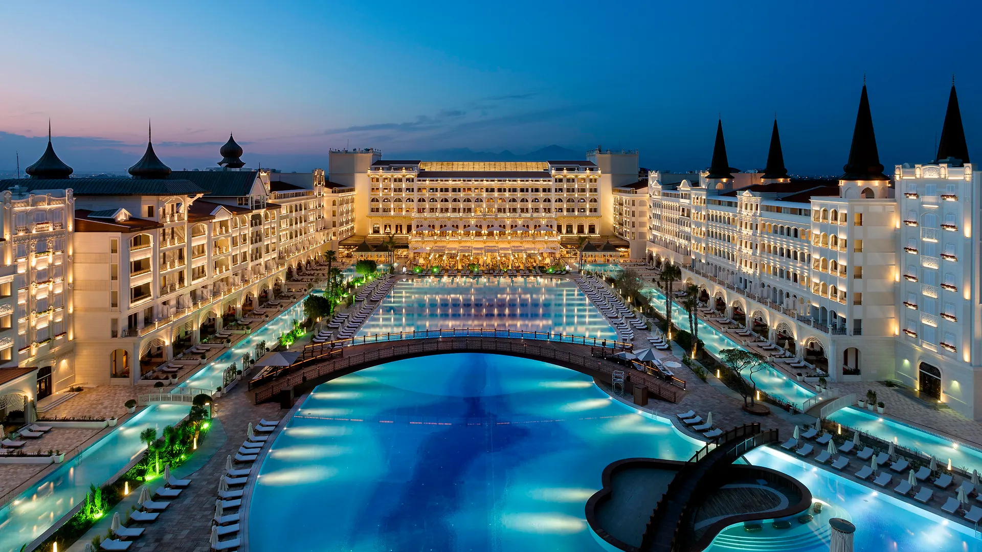 Titanic Mardan Palace Antalya Resort