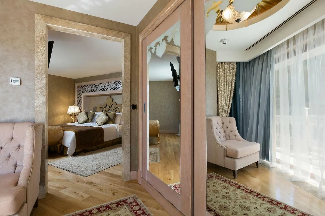 ***** Resort Titanic Mardan Palace Antalya Turkey