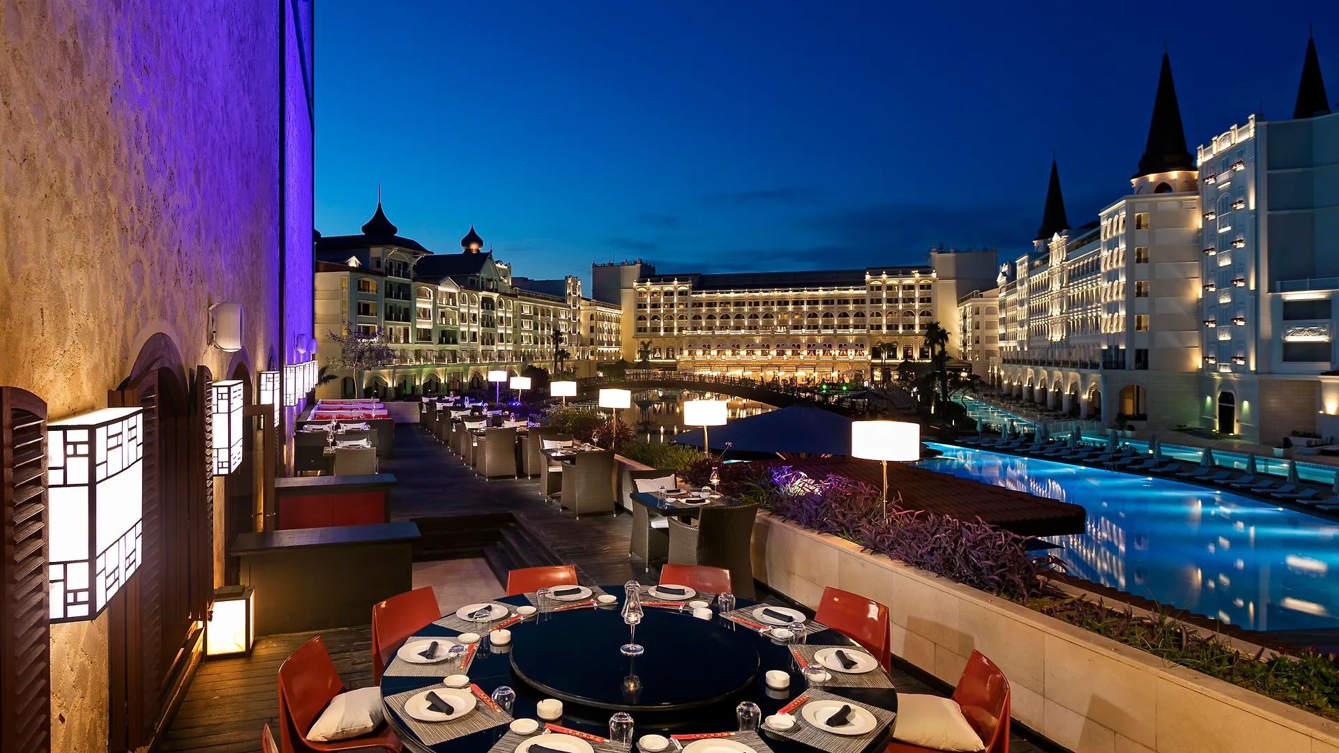Titanic Mardan Palace Antalya 5*,